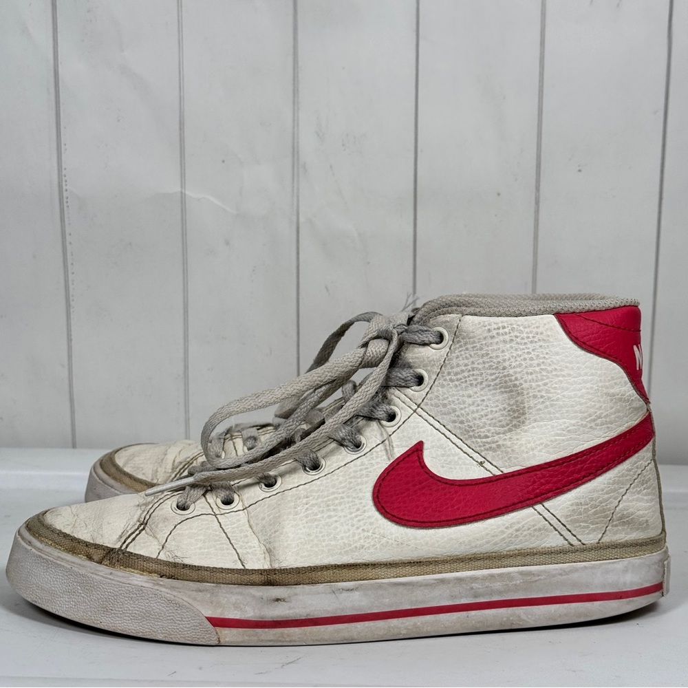 Nike Court Legacy Pink/White High Top Sneakers‎ Sporty Lace Up Shoes 7.5 Dirty